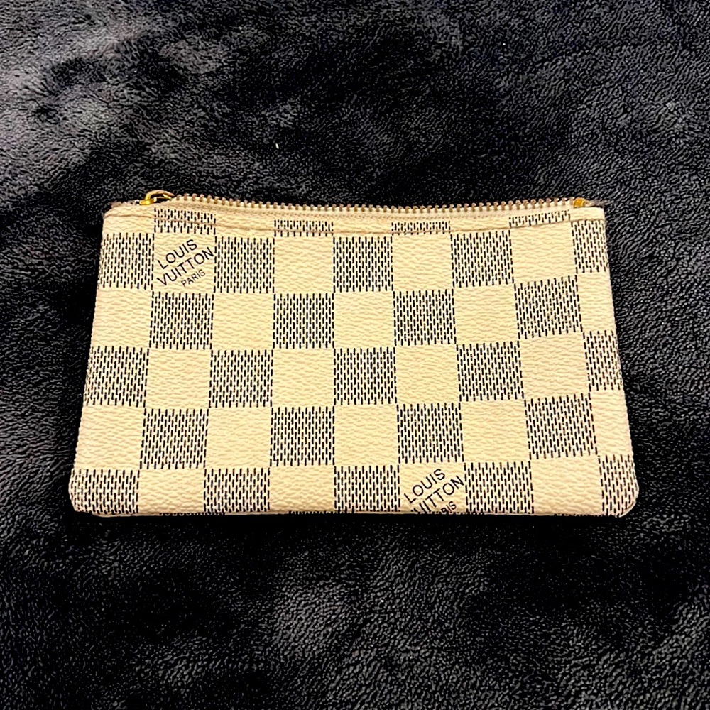 LV White coin purse wallet unisex